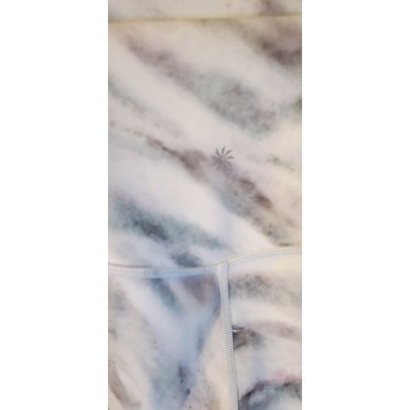 Athleta Women's Marble Pattern Salutation Stash Pocket 7/8 Tight Leggings Size M - Picture 5 of 7